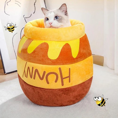 Coussin-chat-pot-de-miel-confortable