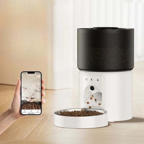 DISTRIBUTEUR DE CROQUETTES AUTOMATIQUE POUR CHAT | AVEC CAMERA - Leschamour