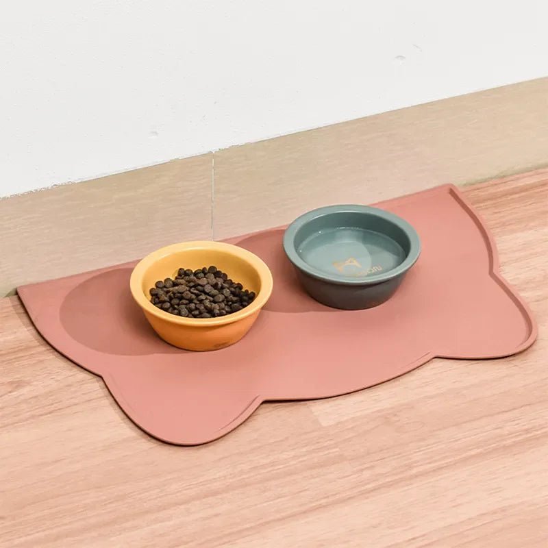 TAPIS GAMELLE CHAT | IMPERMÉABLE ET ANTIDÉRAPANT EN SILICONE - Leschamour